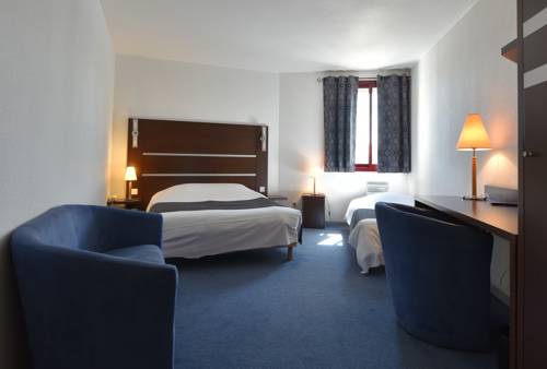 Imagen de la habitación del Hotel Sous Les Pins. Foto 3