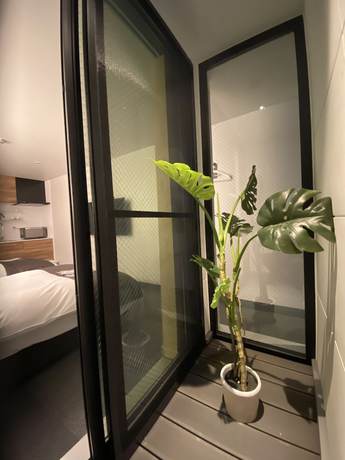 Imagen de la habitación del Hotel Sousekian. Foto 3