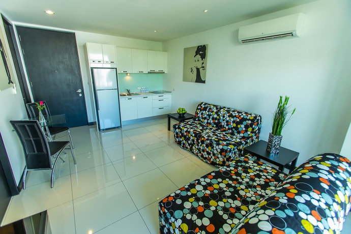 Imagen de la habitación del Hotel South Beach Pattaya. Foto 9