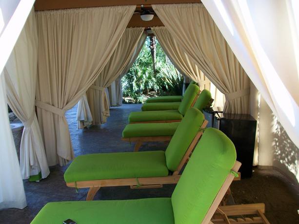 Imagen de los exteriores del Hotel South Coast Winery Resort and Spa. Foto 12