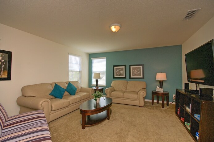Imagen general del Hotel South Facing Pool, Near Disney, 5 Bed Luxury. Foto 9