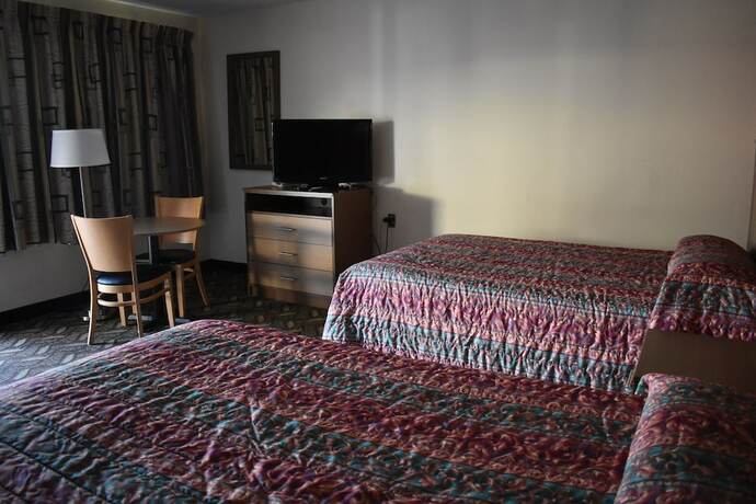 Imagen de la habitación del Hotel South Hills Motel. Foto 14