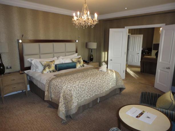 Imagen de la habitación del Hotel South Lodge. Foto 6