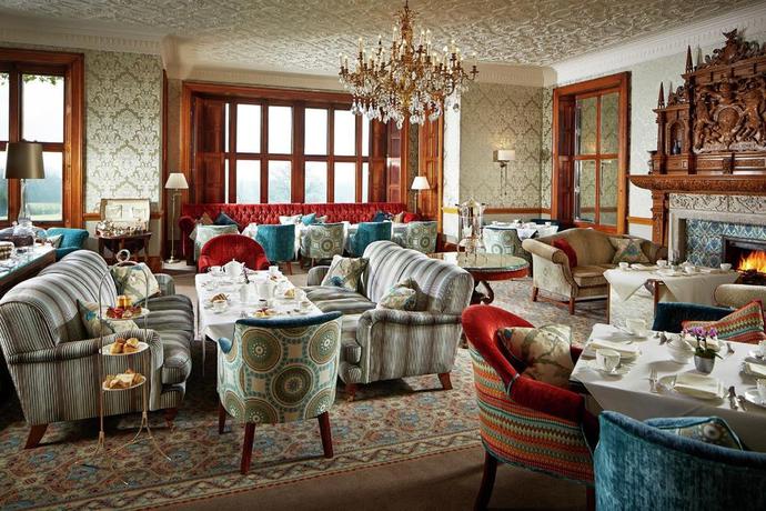 Imagen del bar/restaurante del Hotel South Lodge. Foto 2