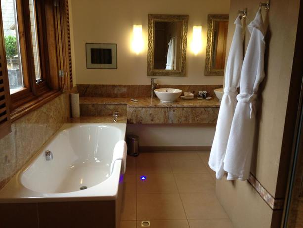 Imagen de la habitación del Hotel South Lodge. Foto 8