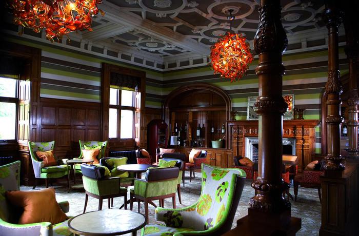 Imagen del bar/restaurante del Hotel South Lodge. Foto 3