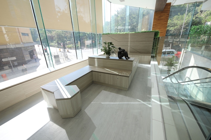 Imagen de los interiores del Hotel South Nest. Foto 18