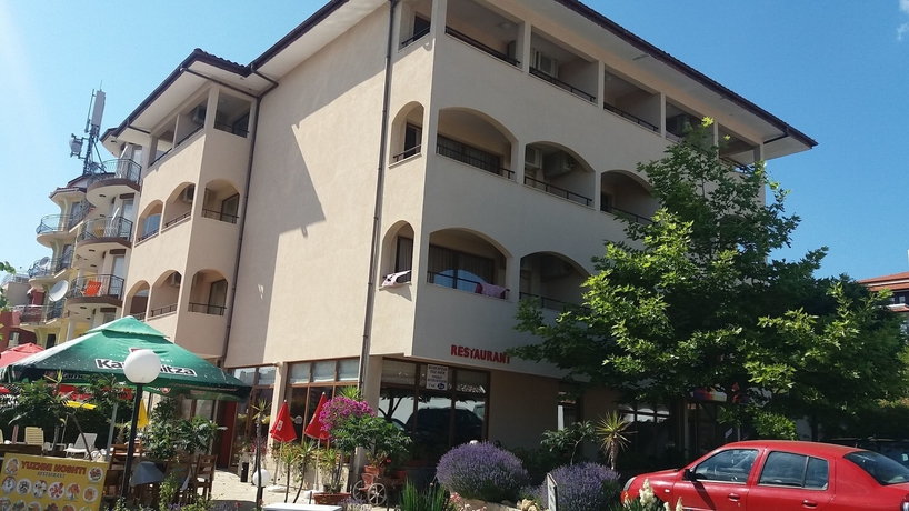 Imagen general del Hotel South Nights. Foto 3