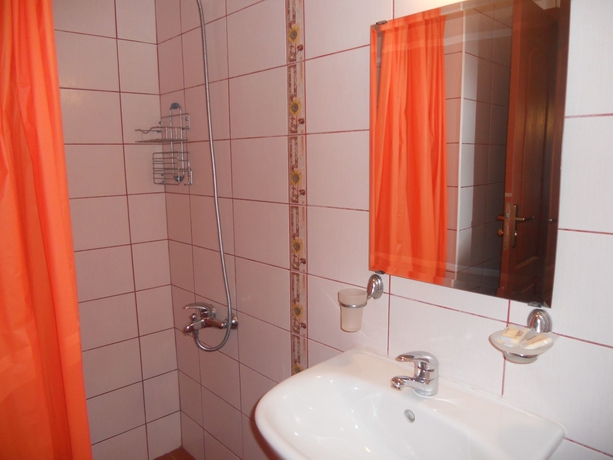 Imagen de la habitación del Hotel South Nights. Foto 8