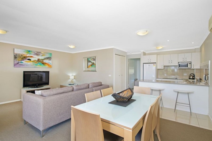 Imagen de la habitación del Hotel South Pacific Apartments Port Macquarie. Foto 11