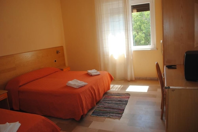 Imagen de la habitación del Hotel South Paradise. Foto 14