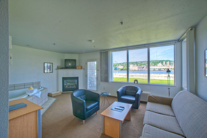 Imagen de los exteriores del Hotel South Pier Inn. Foto 10