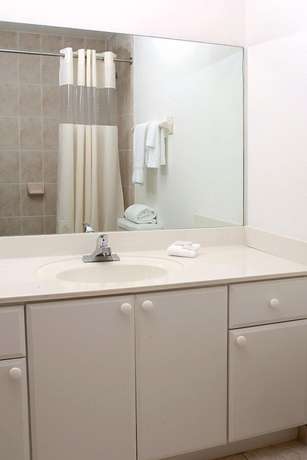 Imagen de la habitación del Hotel South River Suites. Foto 4