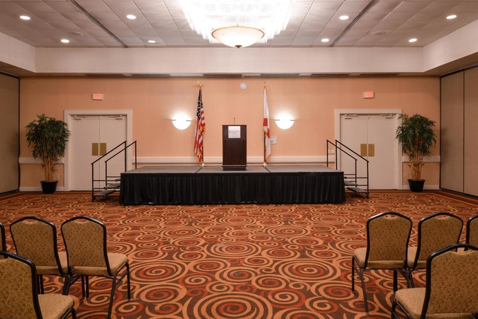 Imagen de los interiores del Hotel Southbank Hotel by Marriott Jacksonville Riverwalk. Foto 6