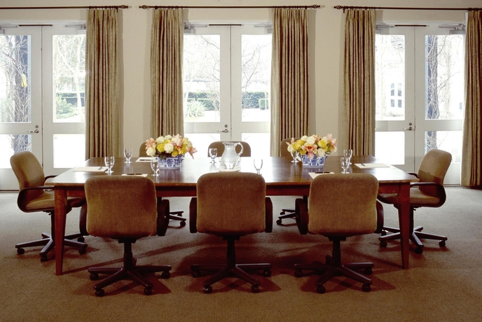 Imagen de los interiores del Hotel Southbridge Napa Valley. Foto 11