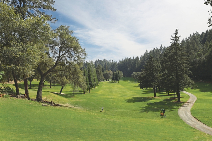 Imagen de los exteriores del Hotel Southbridge Napa Valley. Foto 8