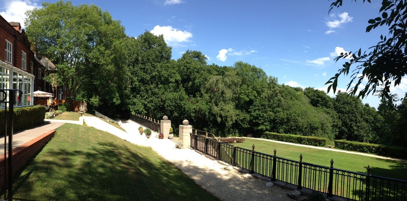 Imagen de los exteriores del Hotel Southcrest Manor , Bw Signature Collection. Foto 11