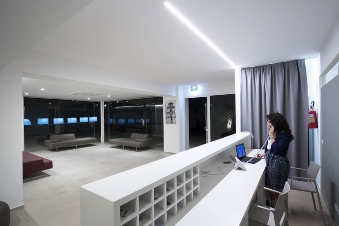 Imagen de los interiores del Hotel Southeast. Foto 18