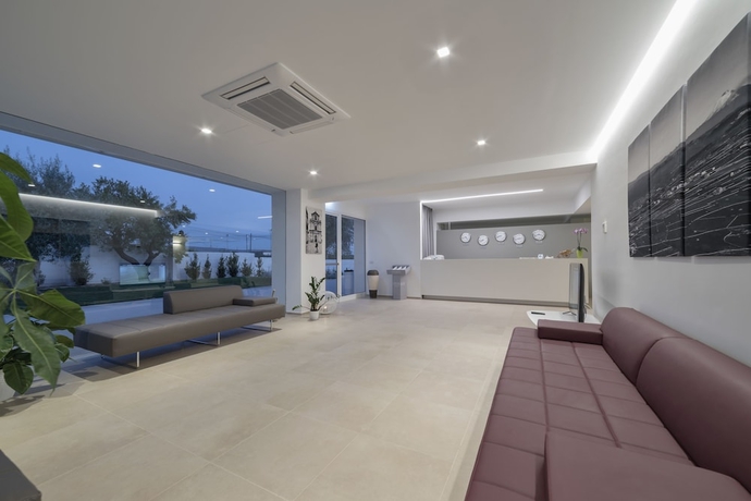 Imagen de los interiores del Hotel Southeast. Foto 19