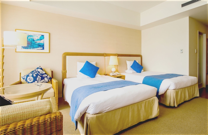 Imagen de la habitación del Hotel Southern Beach and Resort Okinawa. Foto 5