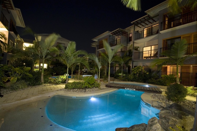 Imagen de la piscina del Hotel Southern Cross Atrium Apartments. Foto 12