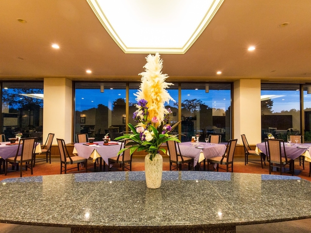 Imagen del bar/restaurante del Hotel Southern Cross Resort. Foto 6