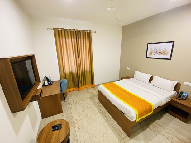 Imagen de la habitación del Hotel Southern Grand Kashi - Inside Kashi Vishwanath Temple Corridor. Foto 5