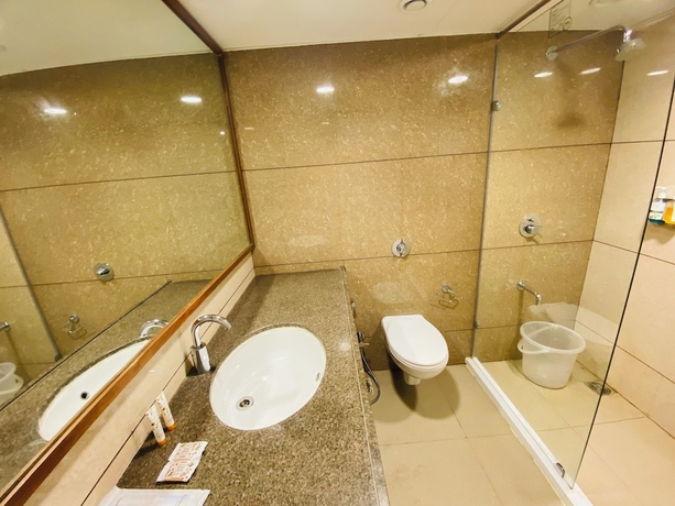 Imagen de la habitación del Hotel Southern Grand Kashi - Inside Kashi Vishwanath Temple Corridor. Foto 14