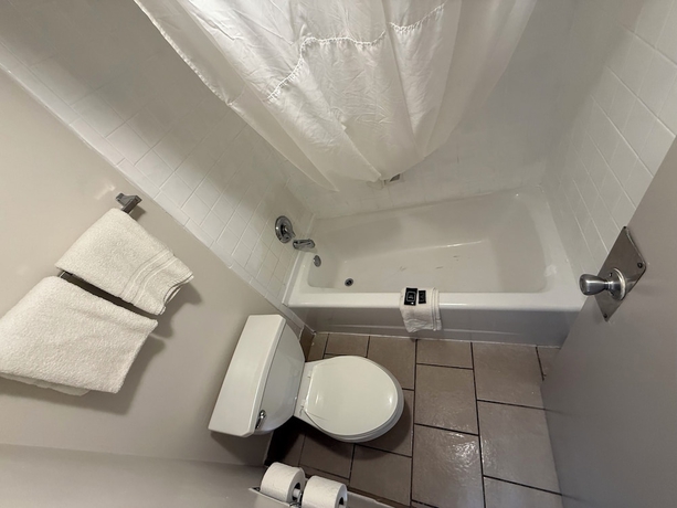 Imagen de la habitación del Hotel Southern Inn. Foto 10