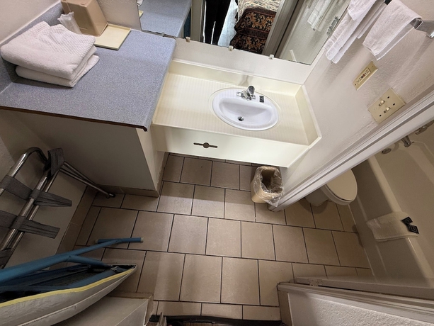 Imagen de la habitación del Hotel Southern Inn. Foto 15