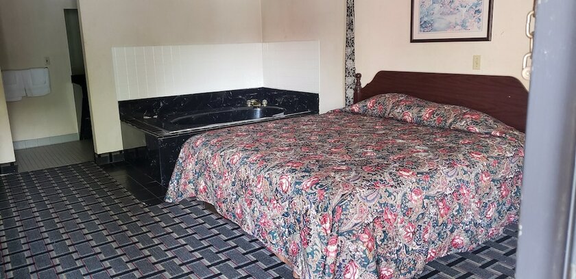 Imagen de la habitación del Hotel Southern Lodge and Suites. Foto 6