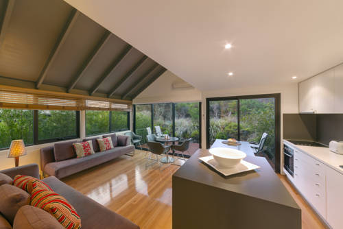 Imagen de la habitación del Hotel Southern Ocean Villas. Foto 1
