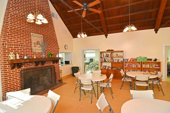 Imagen del bar/restaurante del Hotel Southern Palms Rv Campground Resort. Foto 20
