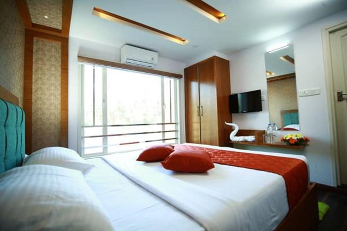 Imagen de la habitación del Hotel Southern Panorama Cruise. Foto 16