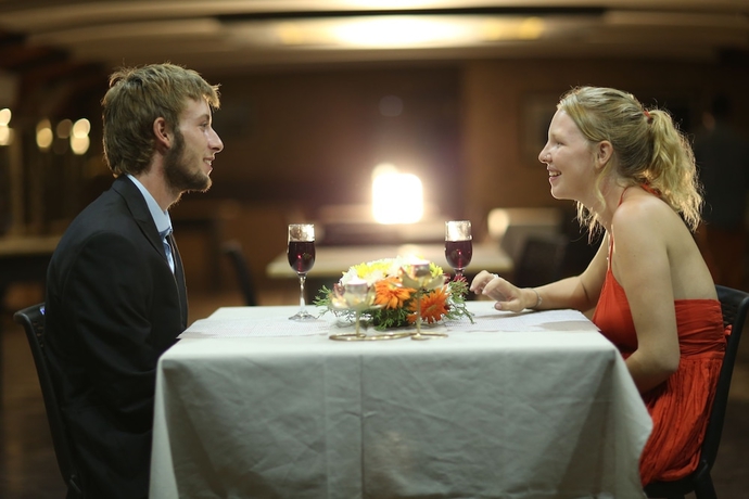 Imagen del bar/restaurante del Hotel Southern Panorama Cruise. Foto 8