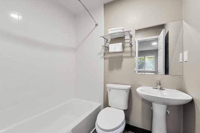 Imagen de la habitación del Hotel Southern Suites East Point. Foto 9