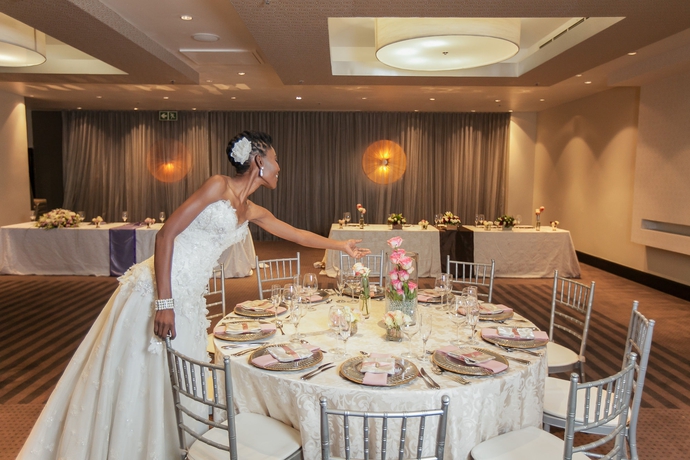 Imagen de los interiores del Hotel Southern Sun Rosebank. Foto 10