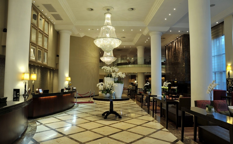 Imagen de los interiores del Hotel Southern Sun Sandton. Foto 12