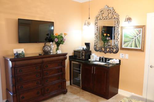 Imagen de la habitación del Hotel Southernmost Point Guest House. Foto 3
