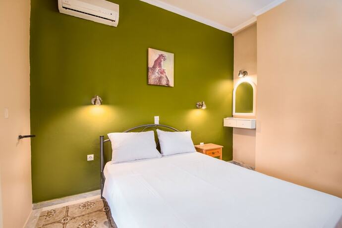 Imagen de la habitación del Hotel Southgate, Aghios Georgios (Sur). Foto 12