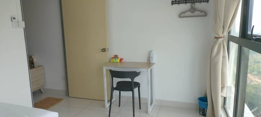 Imagen de la habitación del Hotel Southkey Mosaic 3BR 2FREE By Natol. Foto 5