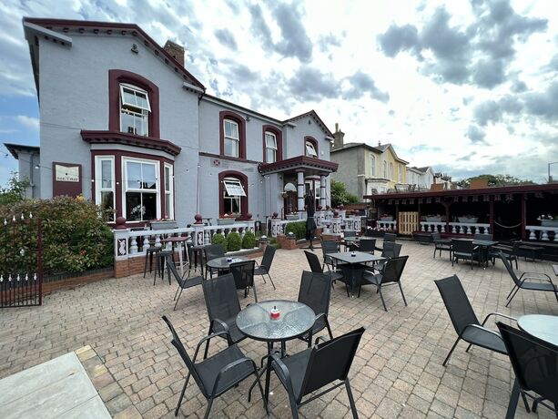 Imagen general del Hotel Southport Metro. Foto 11