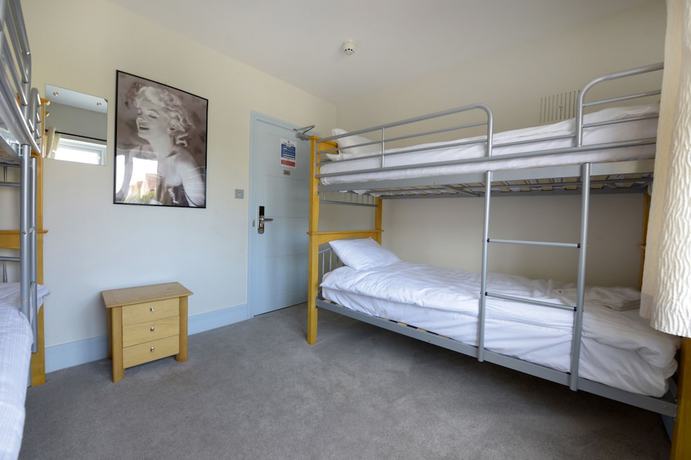 Imagen de la habitación del Hotel Southsea Rocks. Foto 18