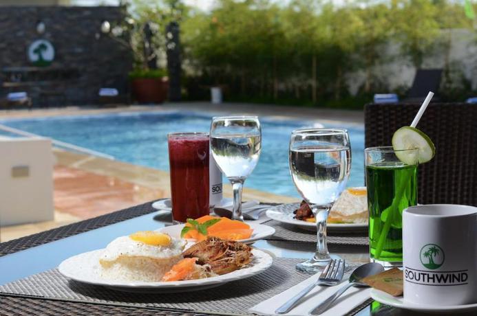 Imagen del bar/restaurante del Hotel Southwind Palawan. Foto 3