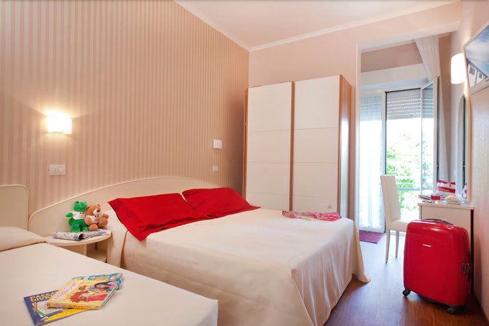 Imagen de la habitación del Hotel Souvenir, Bellaria-Igea Marina. Foto 4