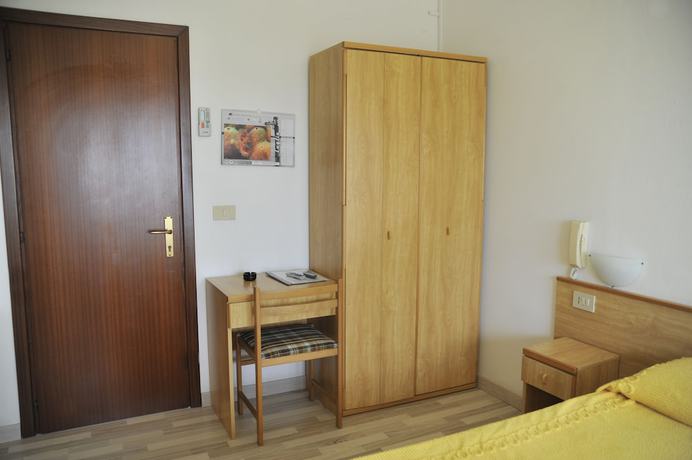 Imagen de la habitación del Hotel Souvenir, Caorle. Foto 7