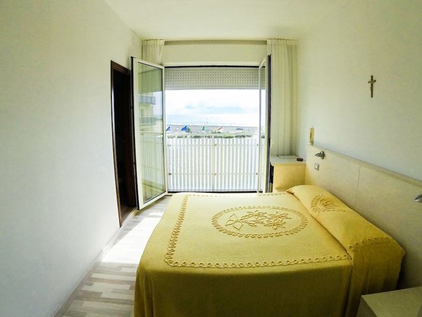 Imagen de la habitación del Hotel Souvenir, Caorle. Foto 10
