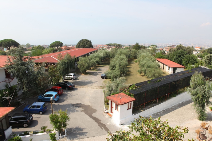 Imagen de los exteriores del Hotel Souvenir, Ercolano. Foto 10
