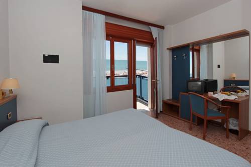 Imagen de la habitación del Hotel Souvenir, Lido Di Jesolo. Foto 4