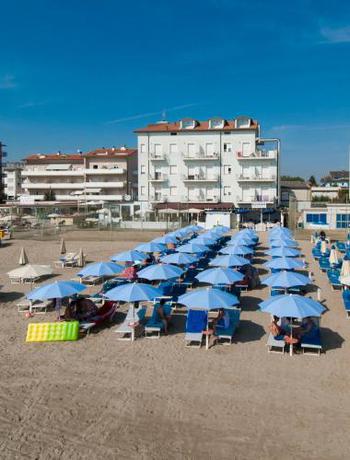 Imagen general del Hotel Souvenir, Lido di Savio. Foto 2